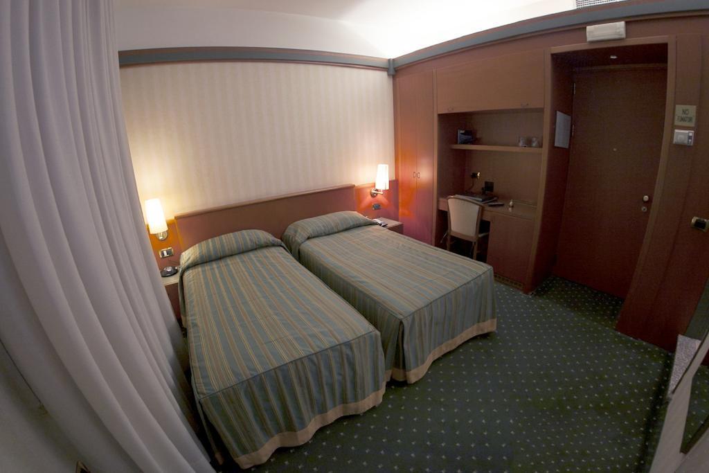 Jet Hotel, Sure Hotel Collection By Best Western 加拉瑞特 外观 照片